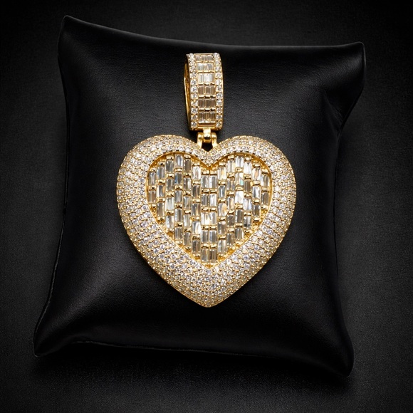 Gold Over 925 Sterling Silver 5.00CT MOISSANITE HeartUnisex Pendant